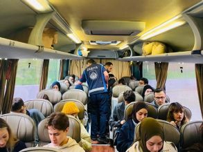 Gölcük Belediyesi Üniversite Öğrencilerinin Eğitim Yolculuğunda Yanlarında