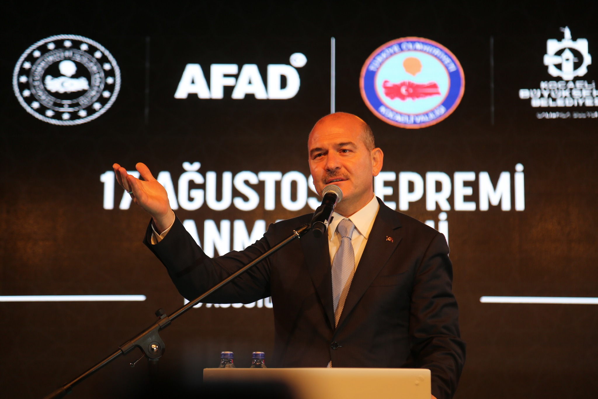 GLCK 17 AUSTOS EHTLER N TEK YREK OLDU