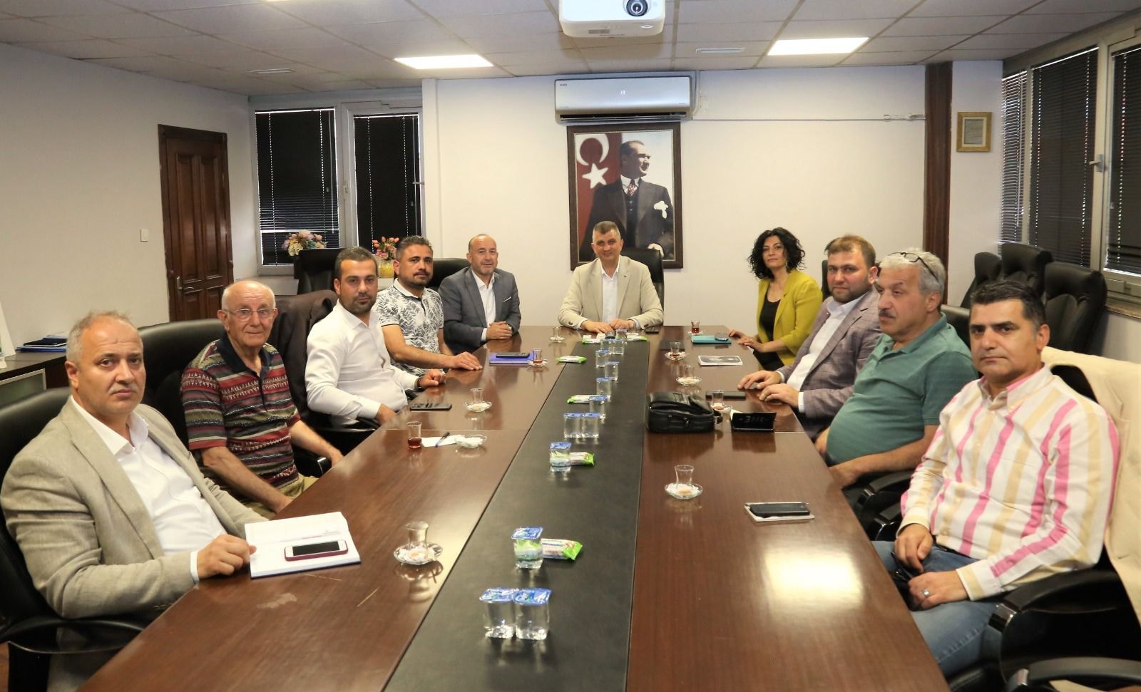 BAKAN SEZER SYAS PART LDERLERNE KENTSEL DNM ANLATTI
