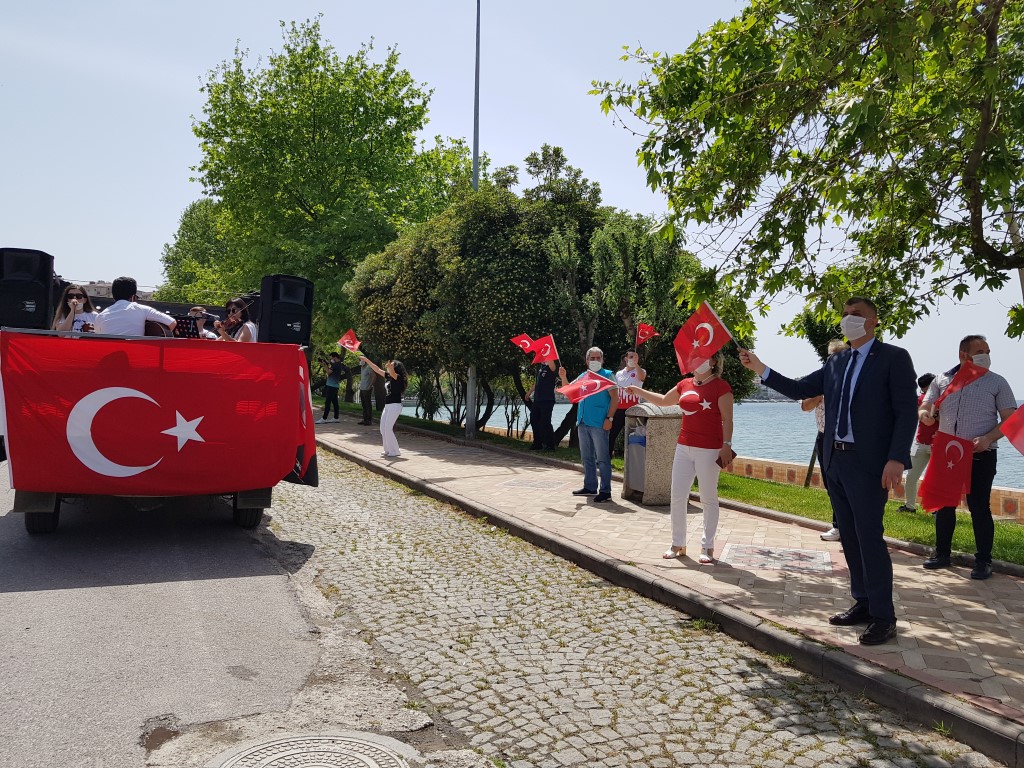 G�lc�k�te 19 May�s Co�kusu