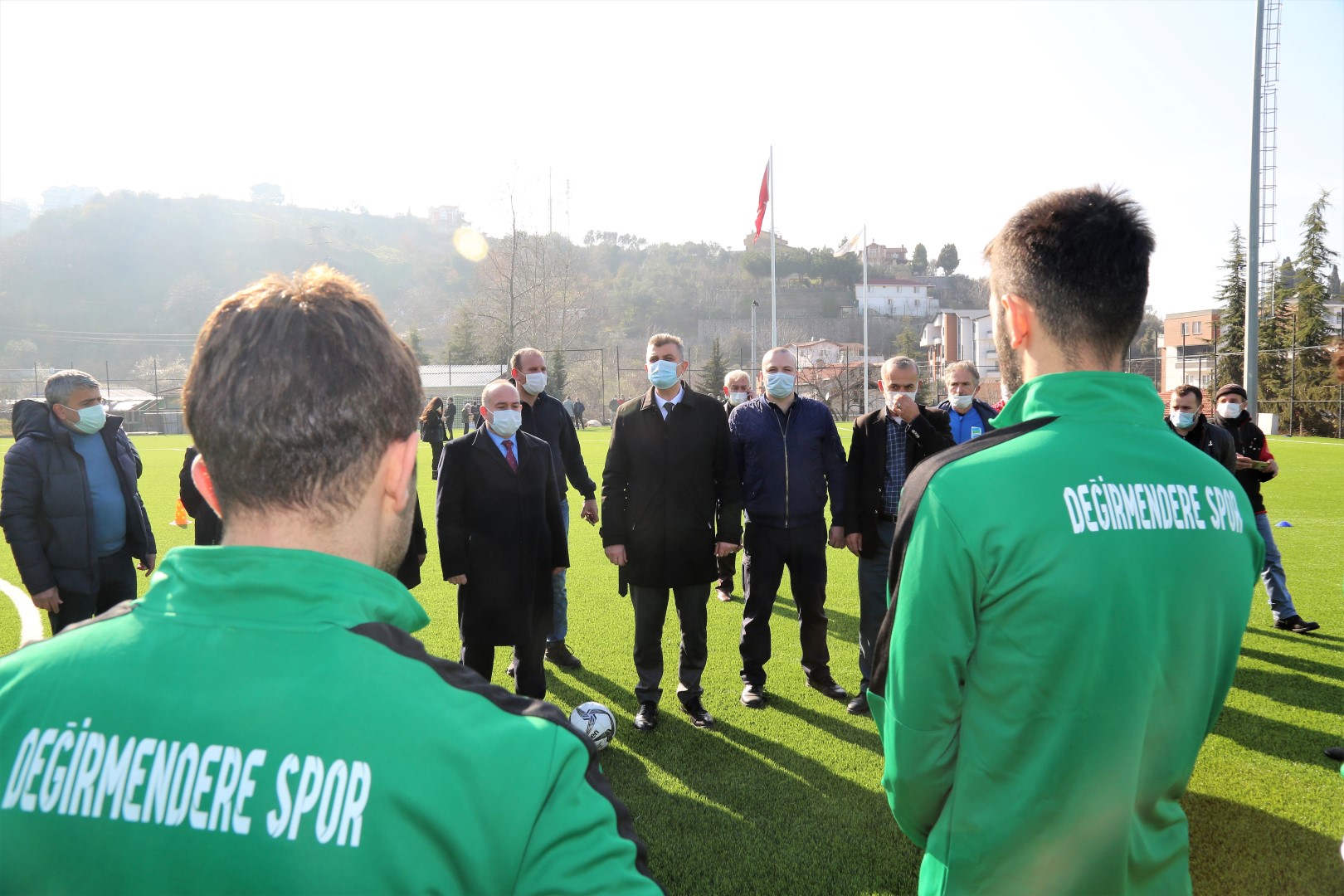 BAKAN SEZER: "BAARILAR DERMENDERESPOR"