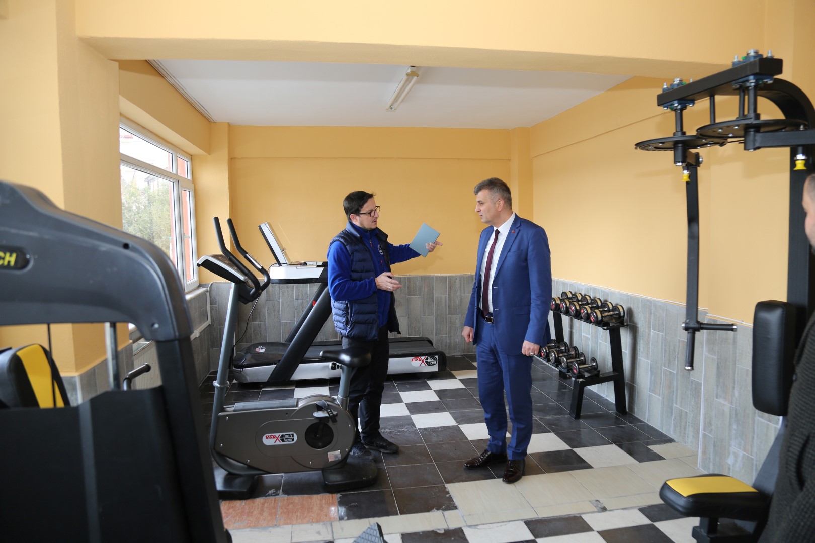 Ula�l� Gen�lik Ve K�lt�r Merkezi�ndeki Tadilat �al��malar� B�y�k �l��de Tamamland�