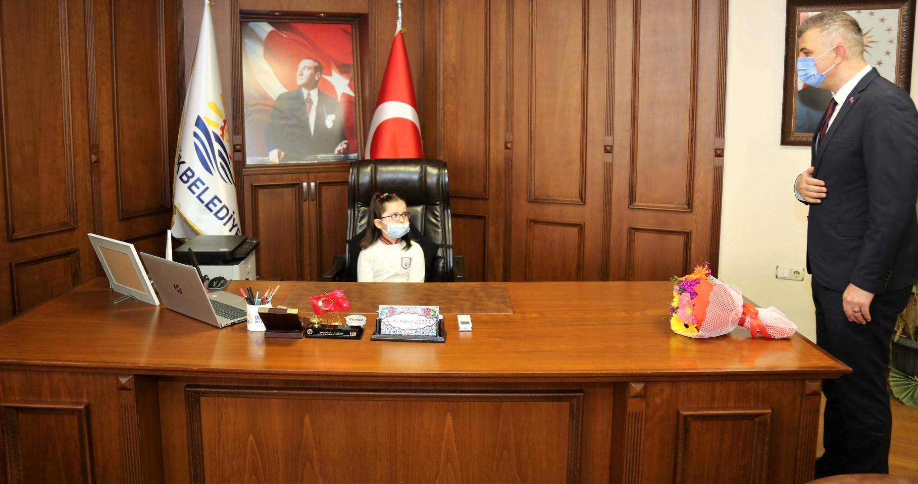 BAKAN SEZER KOLTUU EFLAL IIKERE DEVRETT