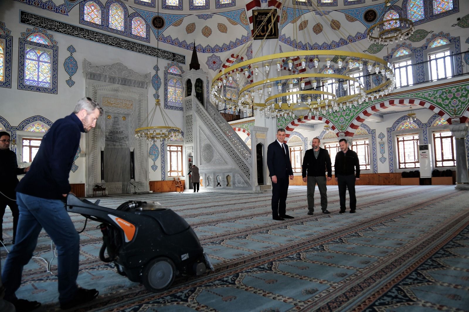 GLCKTEK CAMLER RAMAZAN AYINA PIRIL PIRIL GRYOR