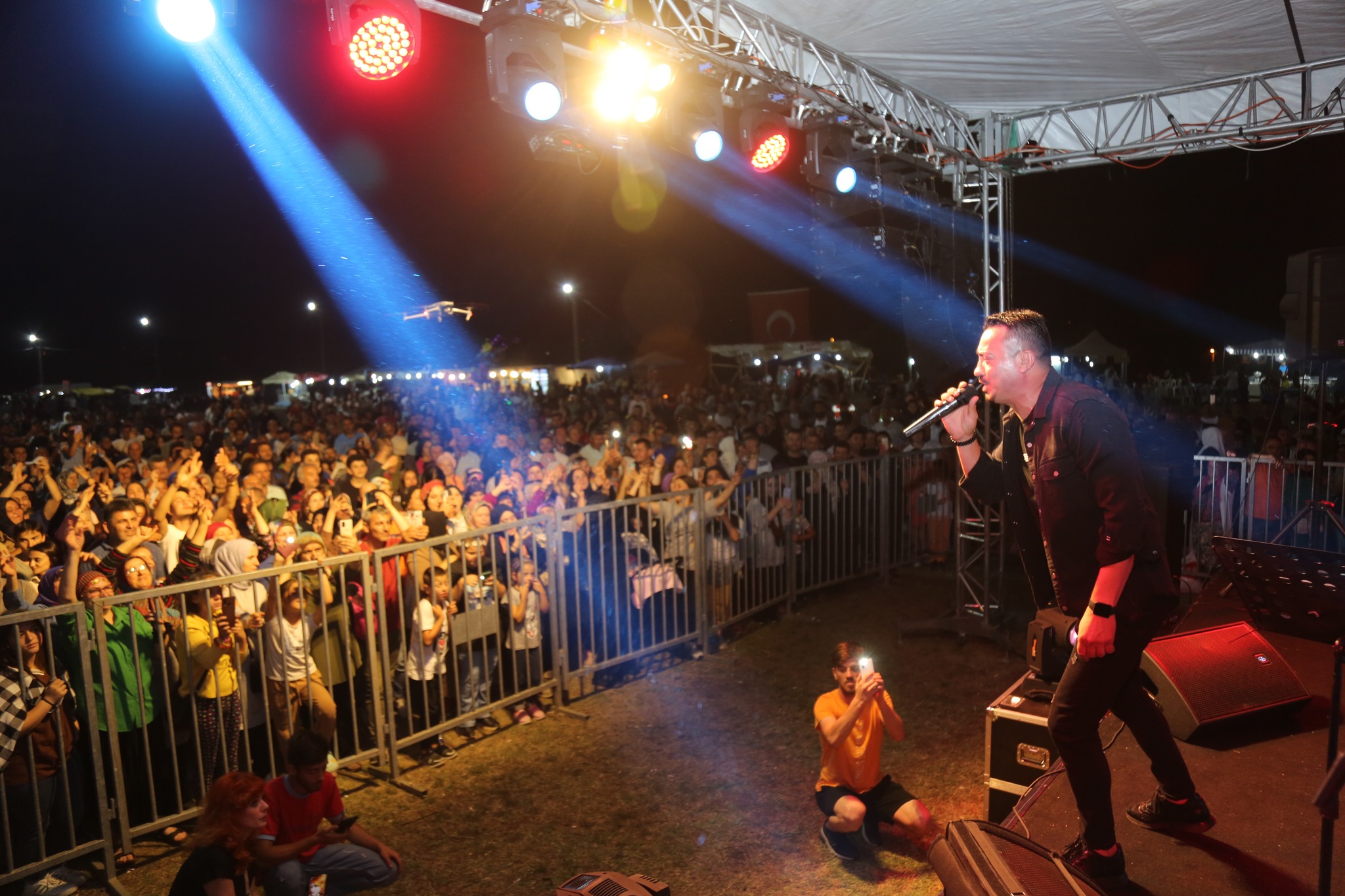 YAZLIK KADIRGA ENL SNAN YILMAZ KONSER LE BALADI 