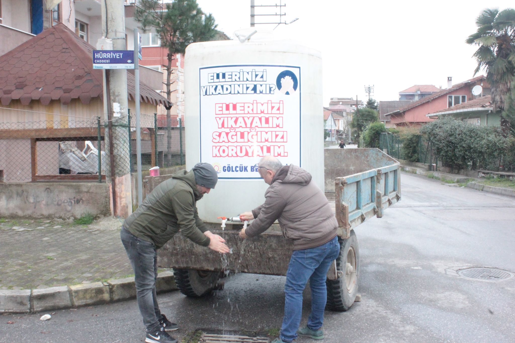 Glck Belediyesinden Pazarda Korono Virs nlemleri