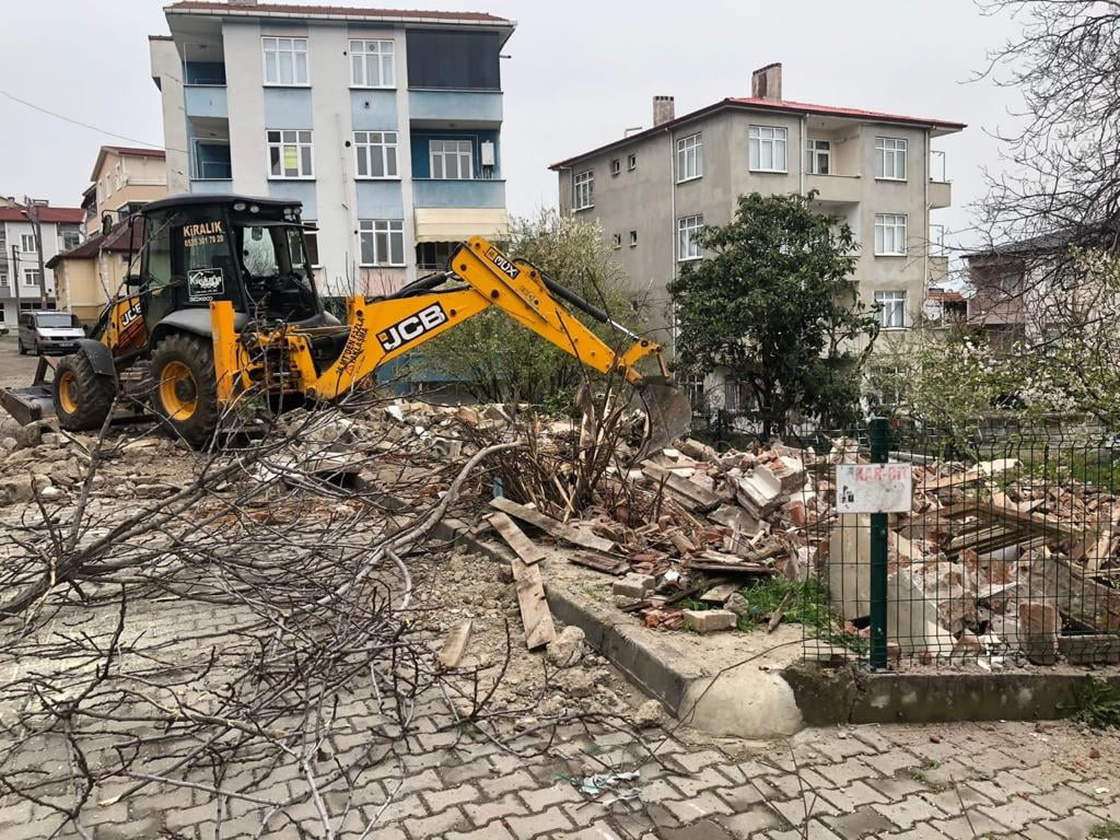 METRUK BNALAR GLCKTE TEHLKE OLMAKTAN IKARILIYOR