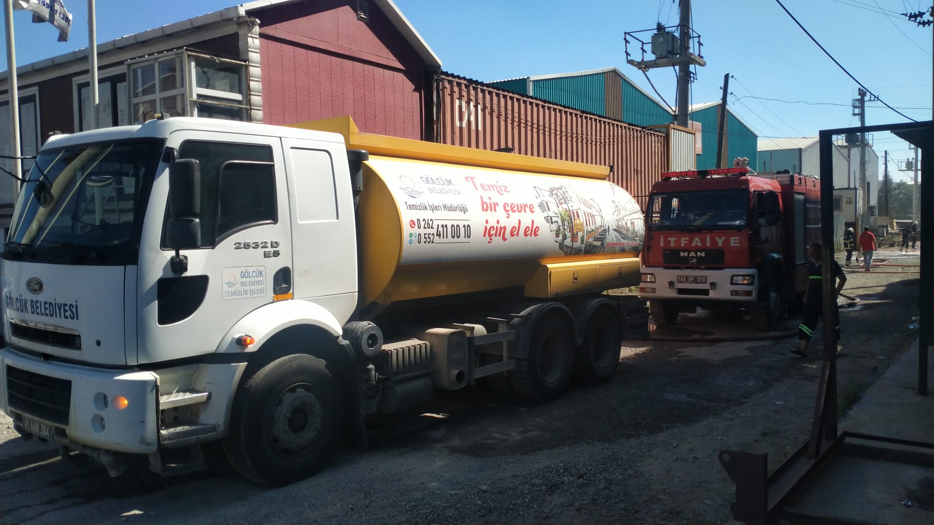 GEBZEDEK FABRKA YANGININA GLCKTEN TANKER DESTE